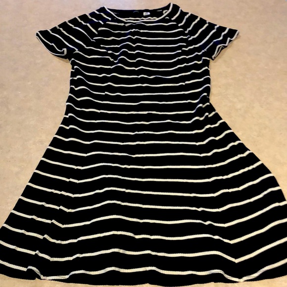 Cute little BDG ribbed dress - Picture 1 of 3